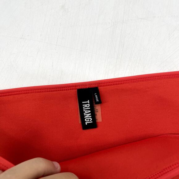 Triangl red orange neoprene bikini bottoms - Picture 3 of 4
